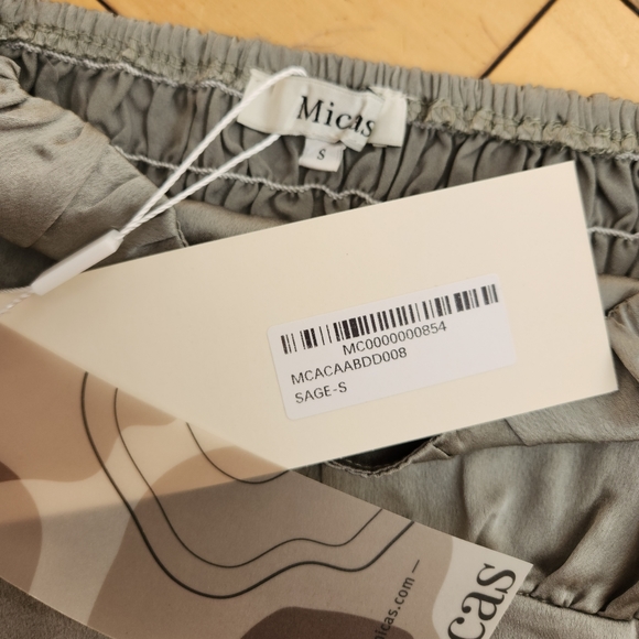 Micas Puff-Sleeve Crop, Size S - Picture 3 of 5